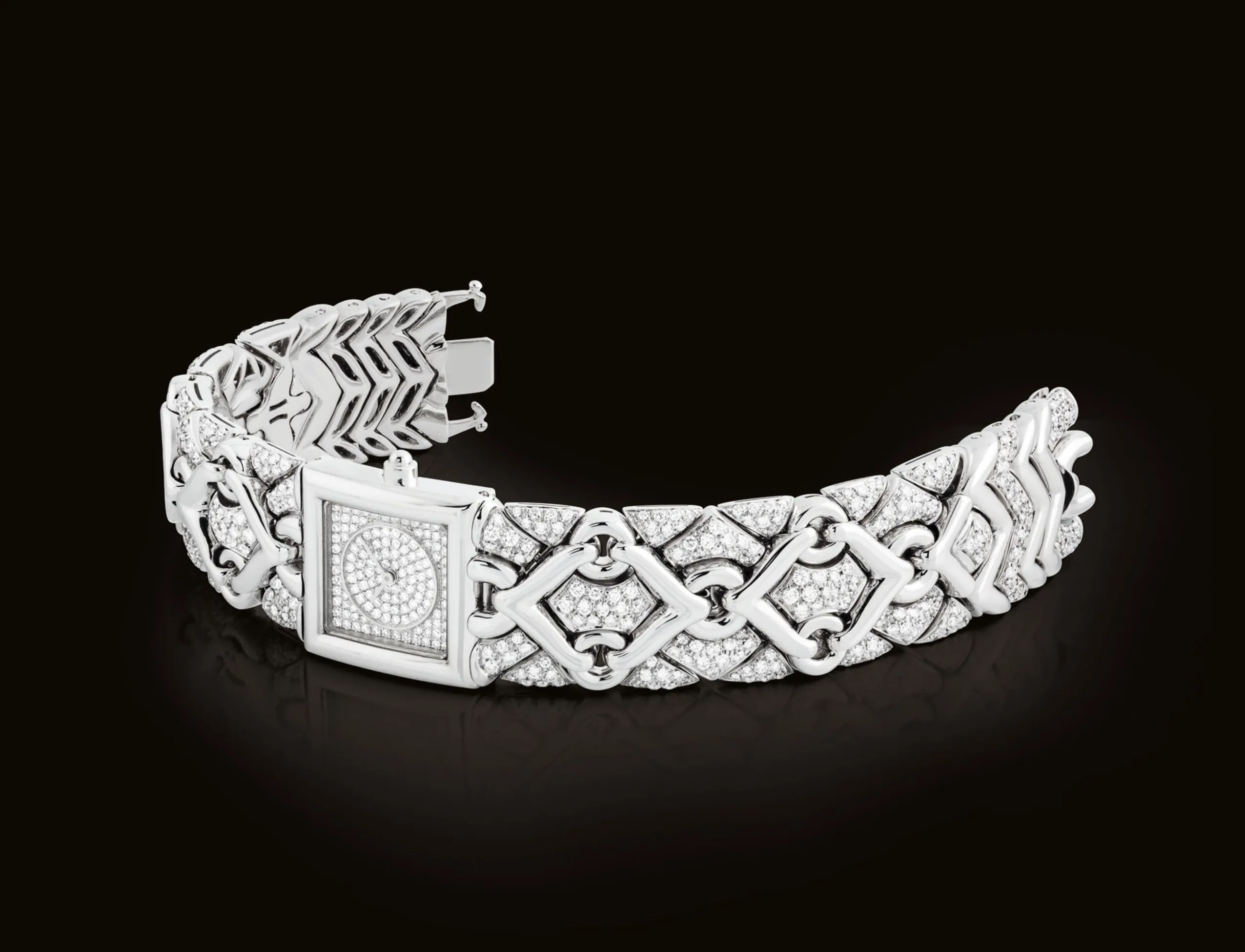 Bulgari Bulgari BJ 06 21mm White gold and Diamond Diamond pavé