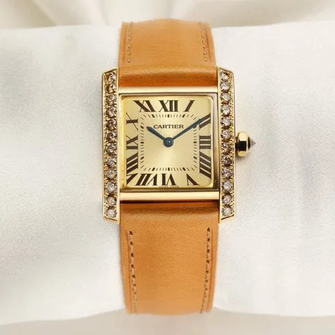 Cartier Tank 1821 25mm Yellow gold