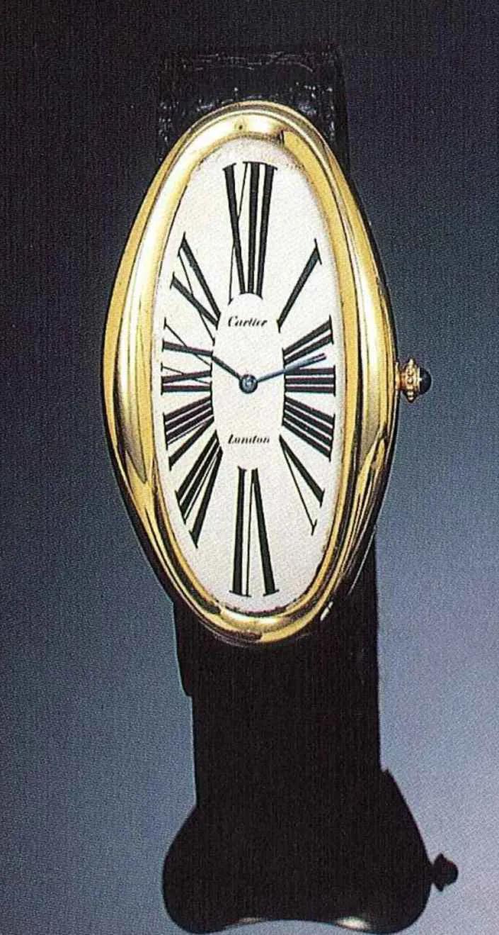 Cartier OVAL 31mm Yellow gold White