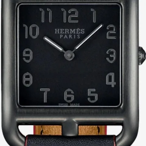 Hermès Cape Cod 044237WW00 29mm Stainless steel Black