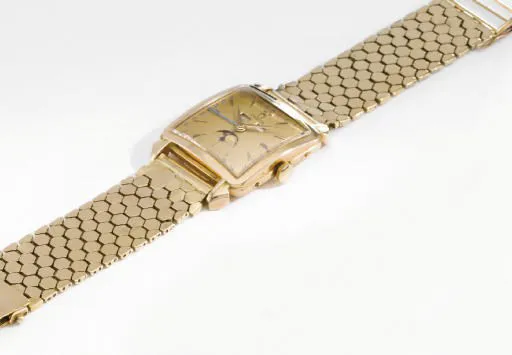 Omega Cosmic 3944 33mm Yellow gold Champagne