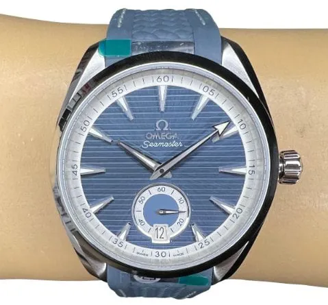 Omega Aqua Terra 220.12.41.21.03.005 41mm Steel Blue