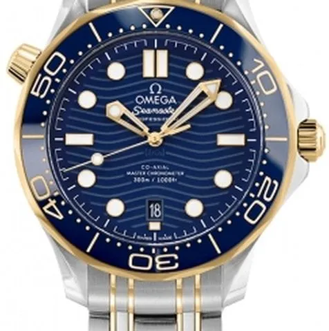 Omega Seamaster Diver 300M 210.20.42.20.03.001 42mm Yellow gold and Stainless steel Blue