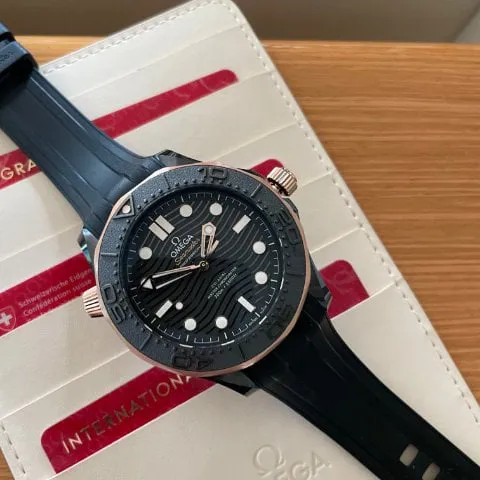 Omega Seamaster Diver 300M 210.62.44.20.01.001 Ceramic Black