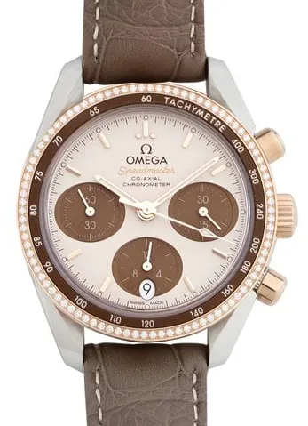 Omega Speedmaster 324.28.38.50.02.002 38mm Rose gold Brown