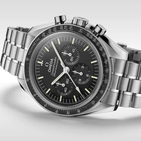 Omega Speedmaster Moon watch 310.30.42.50.01.002 42mm Steel Black