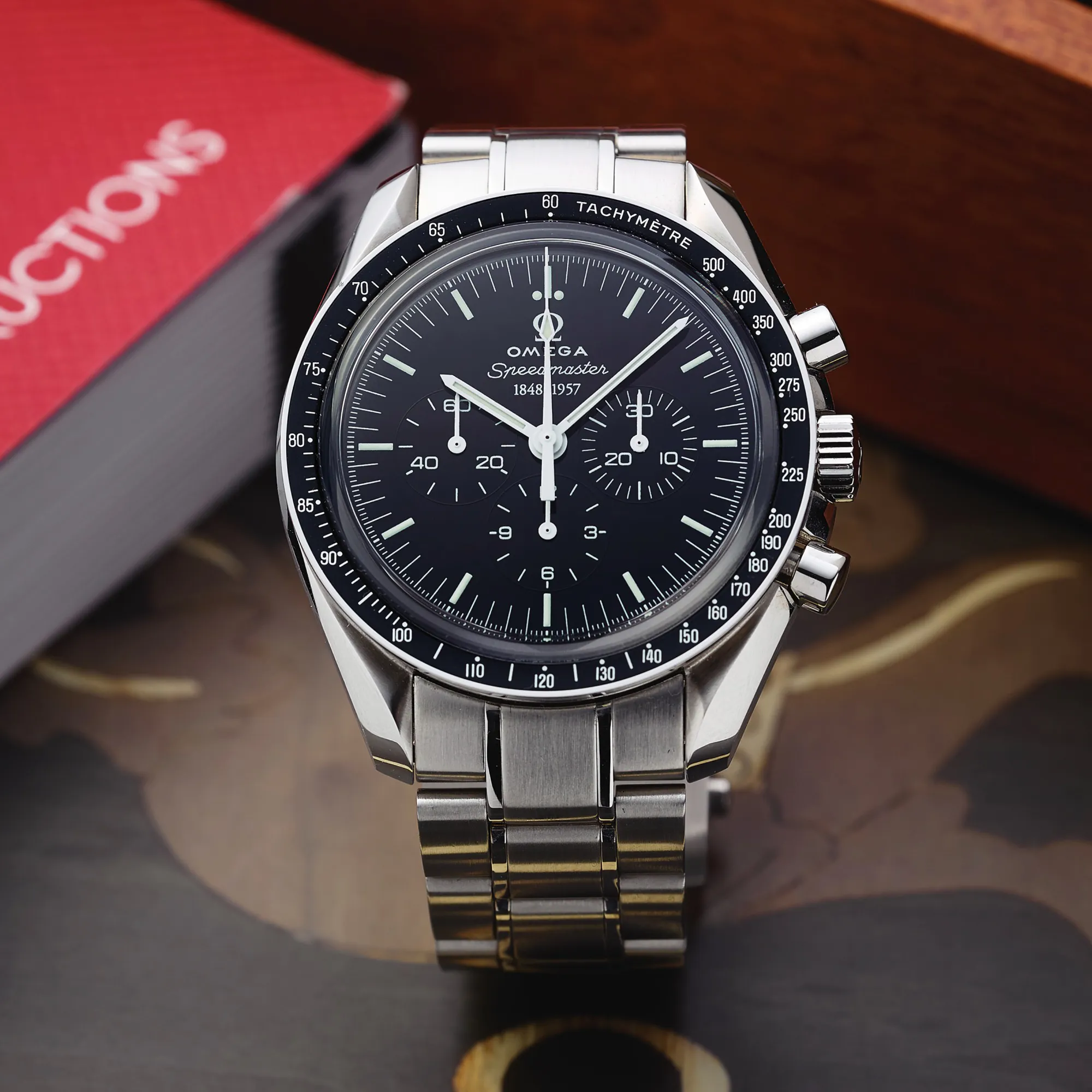 Omega Speedmaster Moonwatch 311.33.42.50.01.001 42mm Stainless steel Black