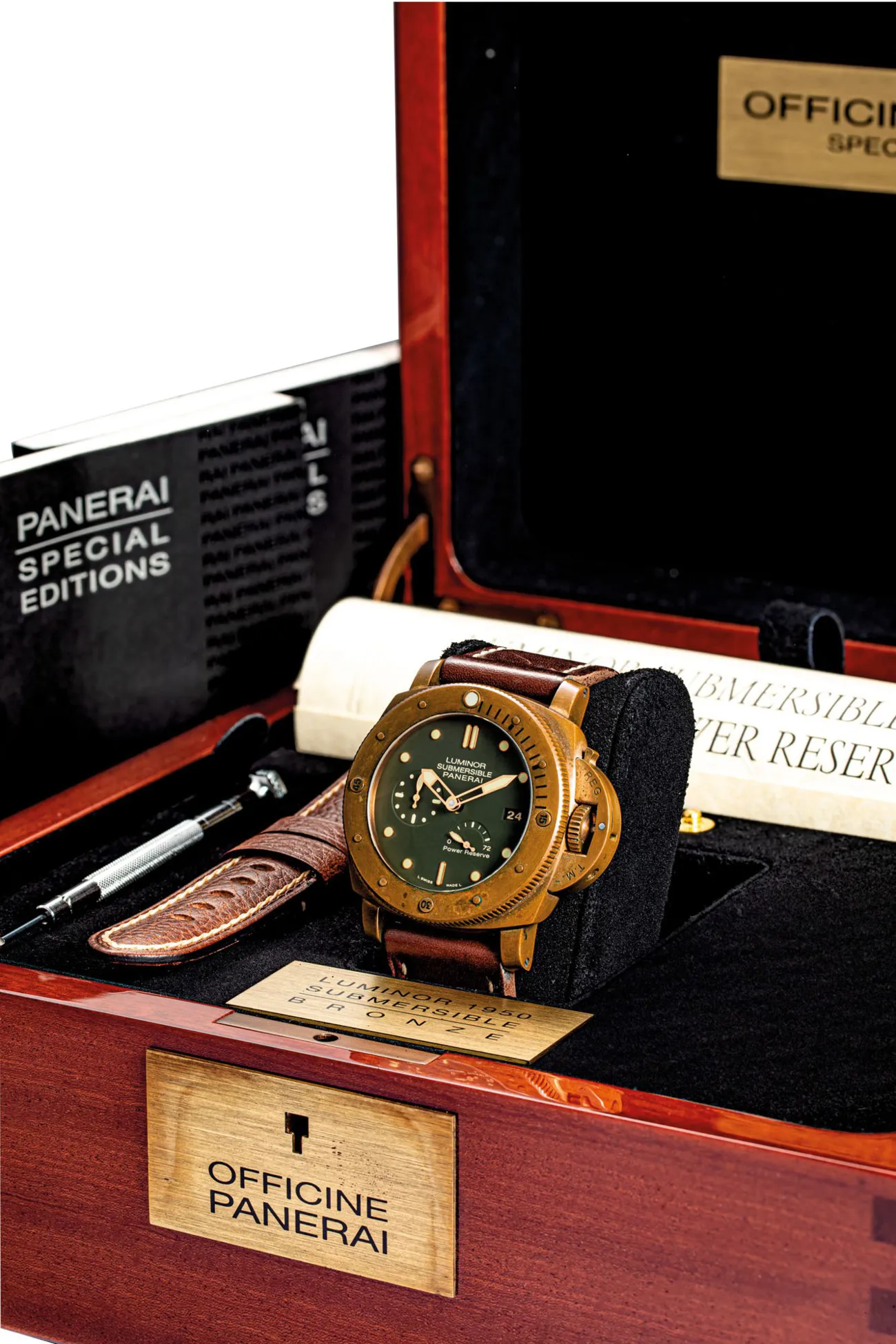 Panerai Submersible PAM 00507 47mm Bronze Green 1