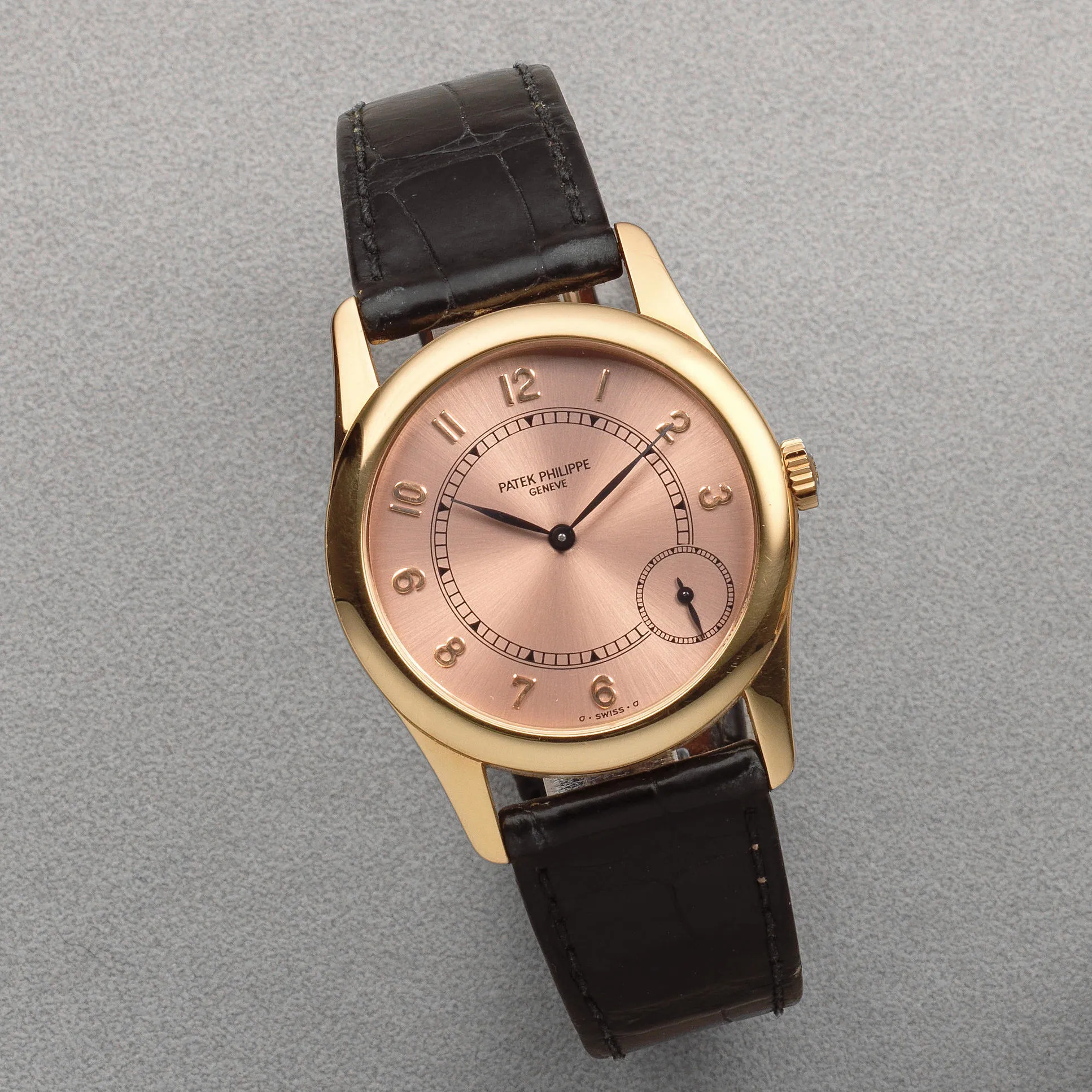 Patek Philippe 5000R 34mm Rose gold Salmon