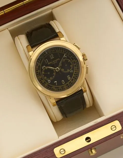 Patek Philippe 5070 J 42mm Yellow gold Black