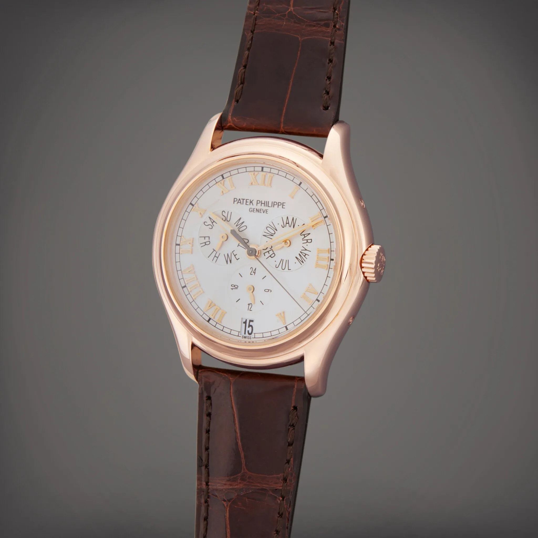 Patek Philippe Annual Calendar 5035R-001 37mm Rose gold Silver