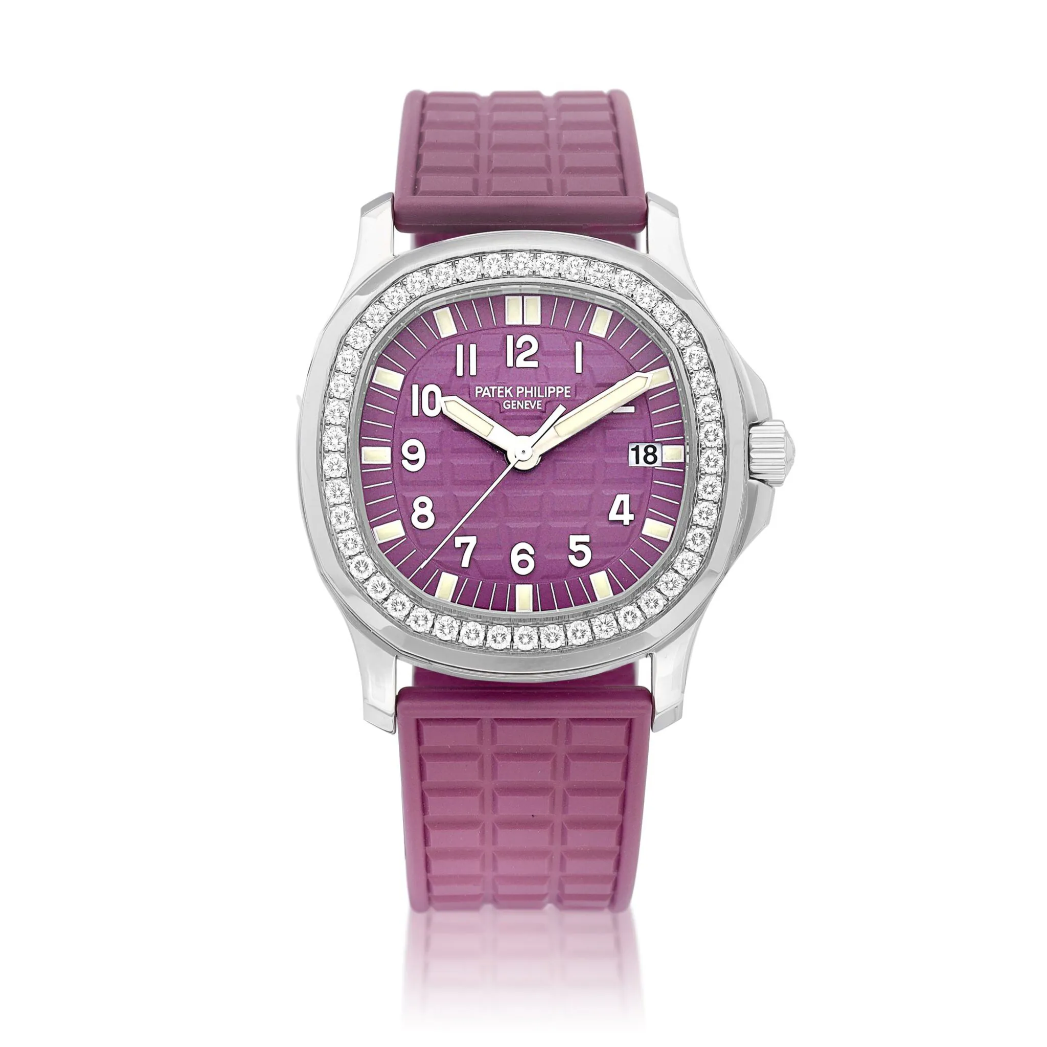 Patek Philippe Aquanaut 5067 35.5mm Stainless steel Lilac