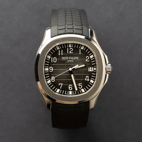 Patek Philippe Aquanaut 5167A-001 40mm Stainless steel Black