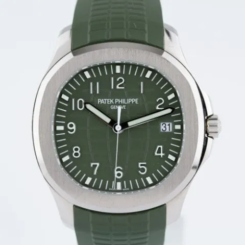 Patek Philippe Aquanaut 5168G-010 42mm White gold Green