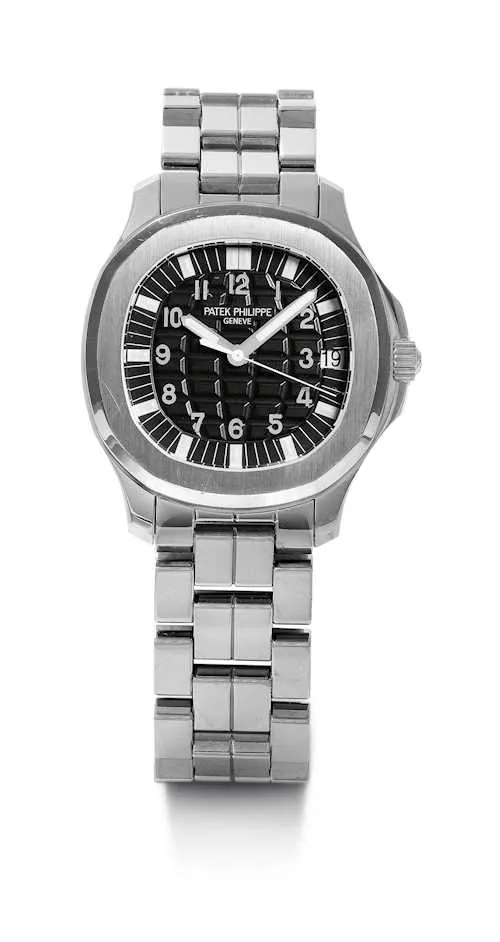 Patek Philippe Aquanaut 5065 39mm Stainless steel Black