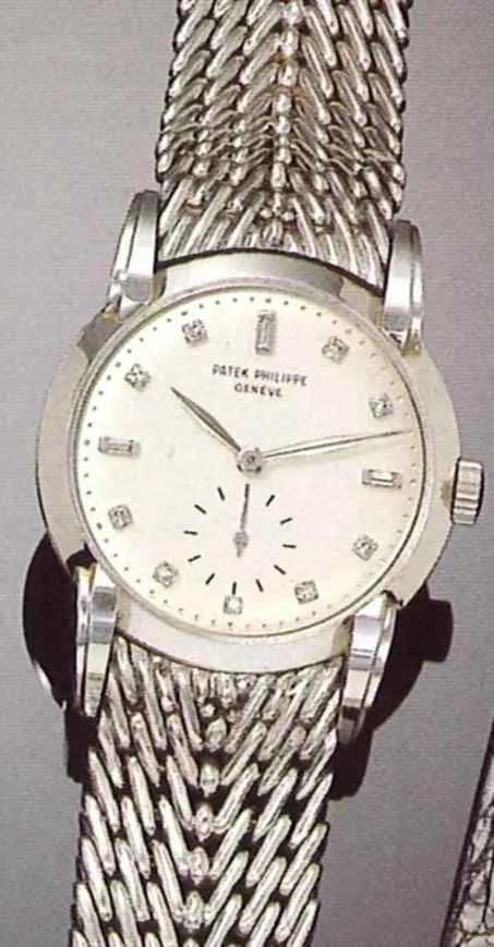 Patek Philippe Calatrava 2429 32mm Platinum Silver