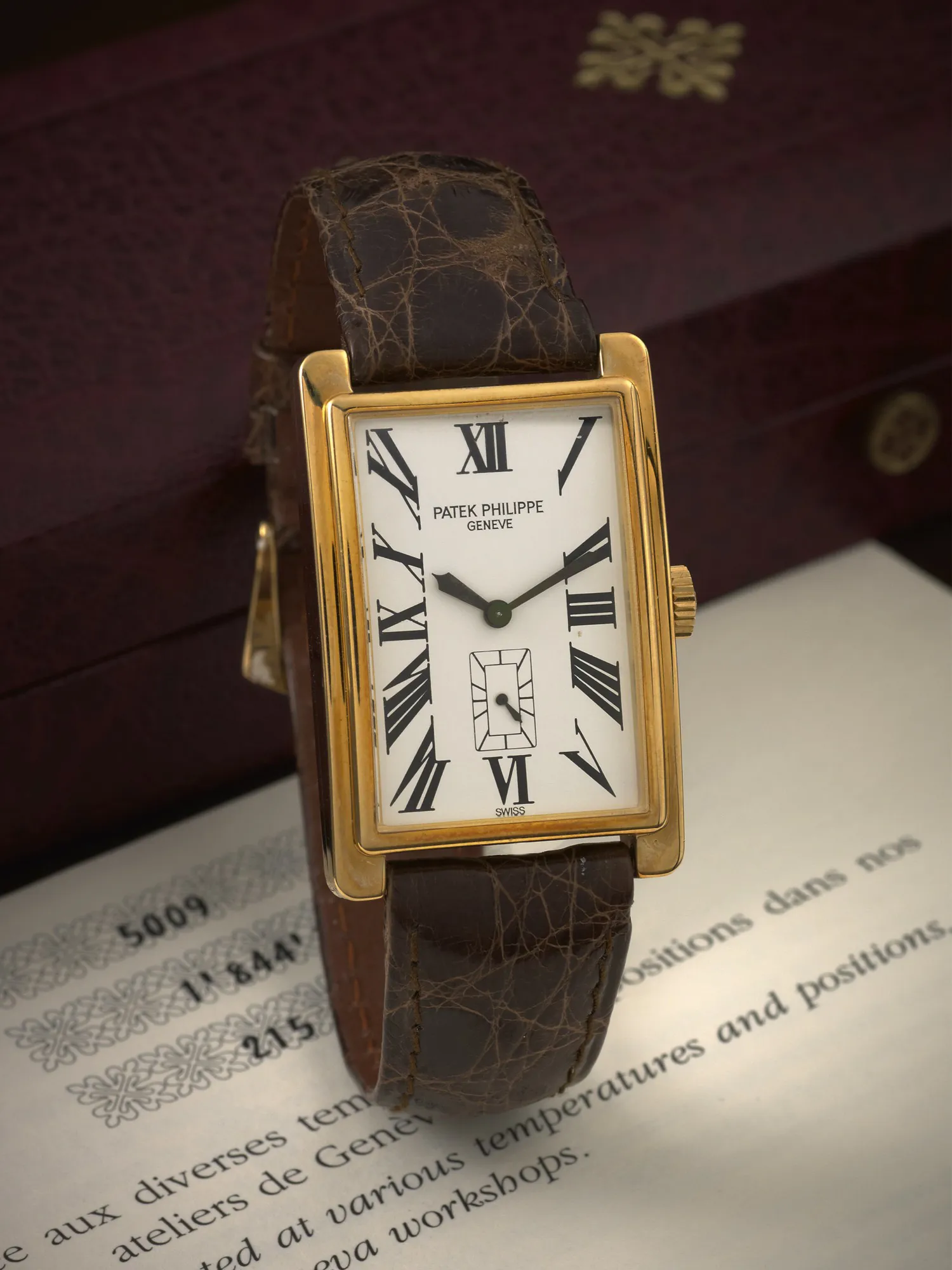 Patek Philippe Gondolo 5009 26mm Yellow gold matte silver