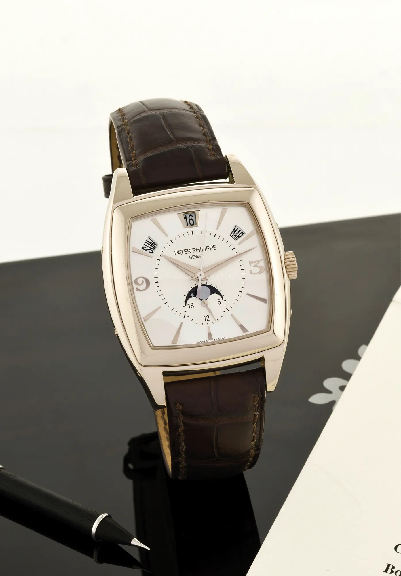 Patek Philippe Gondolo 5135G 38.5mm White gold White