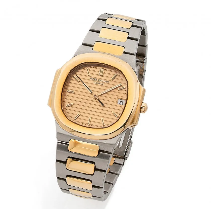 Patek Philippe Nautilus 3900/1 33mm Yellow gold Champagne