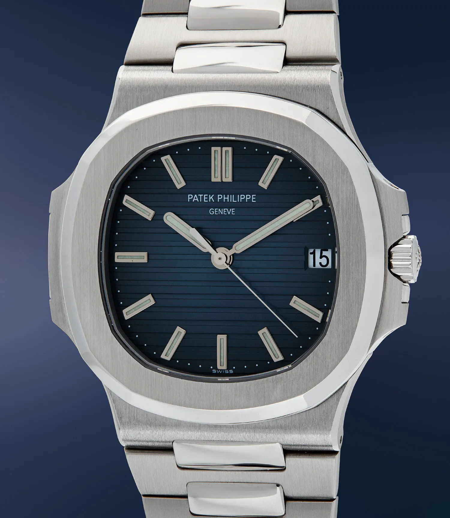 Patek Philippe Nautilus 5711/1A-001 42.5mm Stainless steel Blue