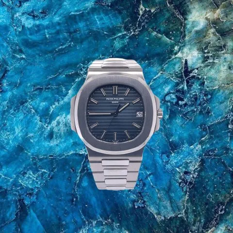 Patek Philippe Nautilus 5711/1A-010 40mm Stainless steel Blue