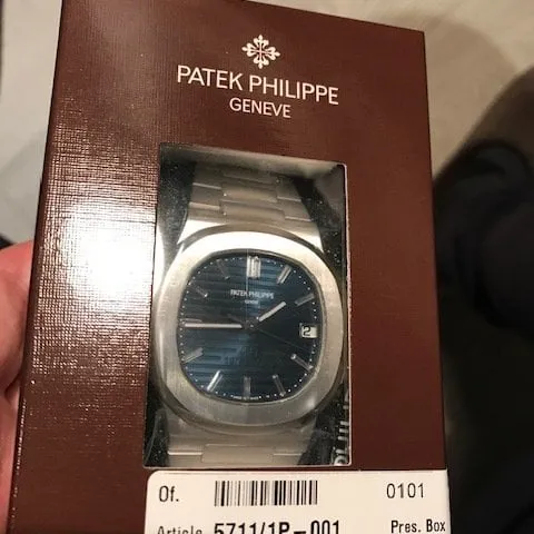 Patek Philippe Nautilus 5711/1P-001 40mm Platinum Blue