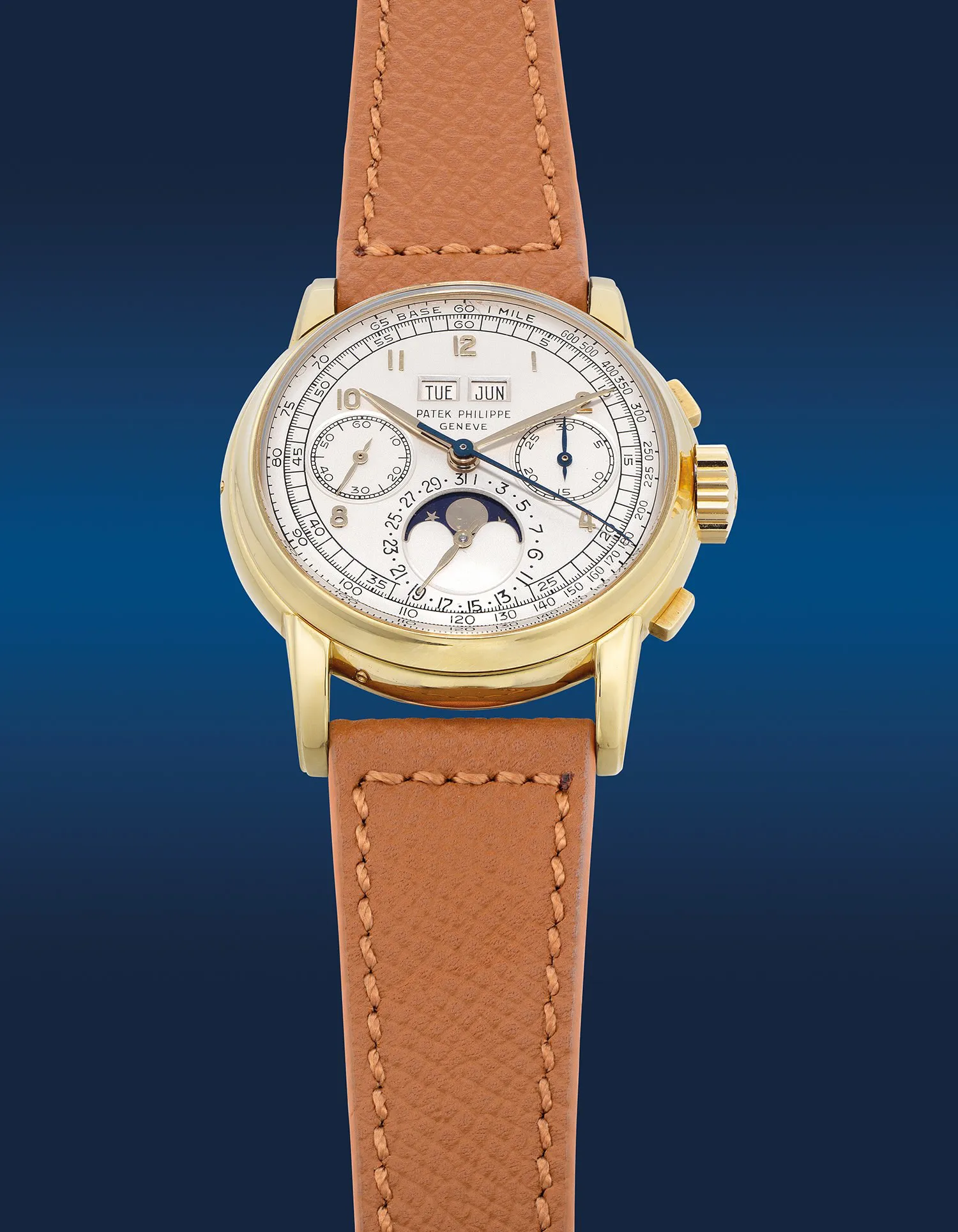 Patek Philippe Perpetual Calendar Chronograph 2499 37.5mm Yellow gold White 4