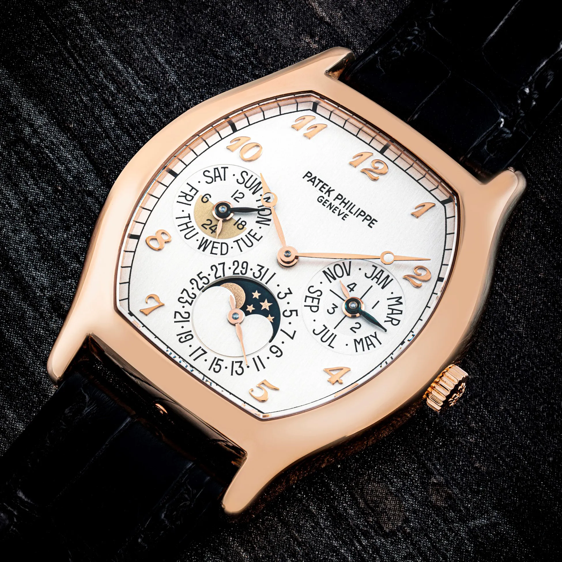 Patek Philippe Perpetual Calendar 5040 35mm Rose gold Silver