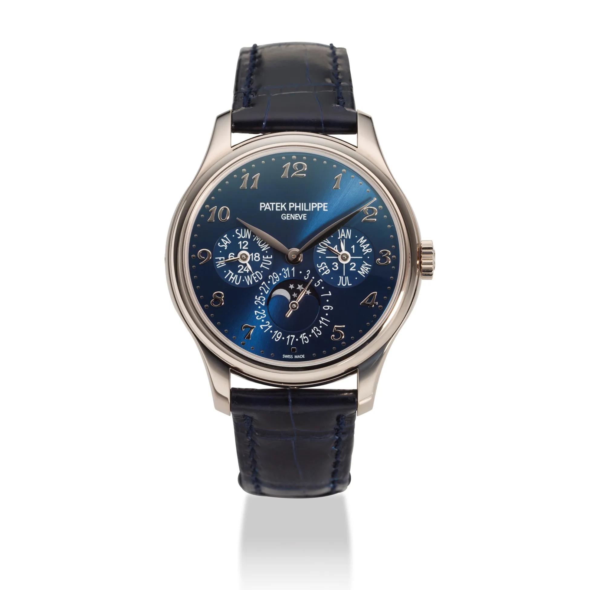 Patek Philippe Perpetual Calendar 5327G 39mm White gold Blue