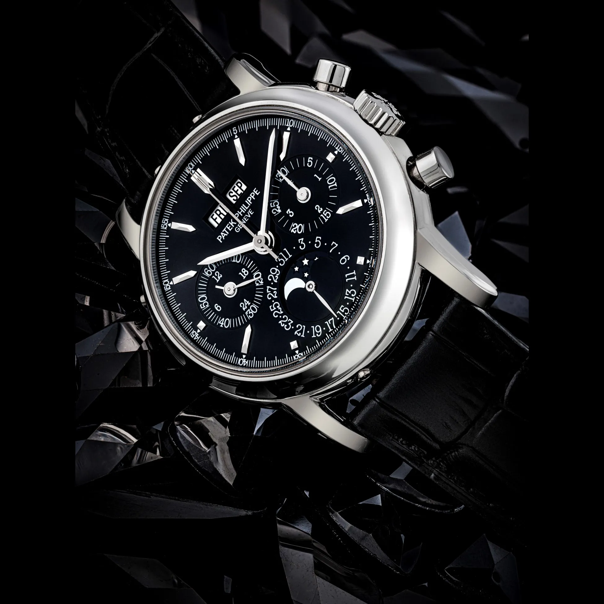 Patek Philippe Perpetual Calendar Chronograph 3970EP 36mm Platinum Black