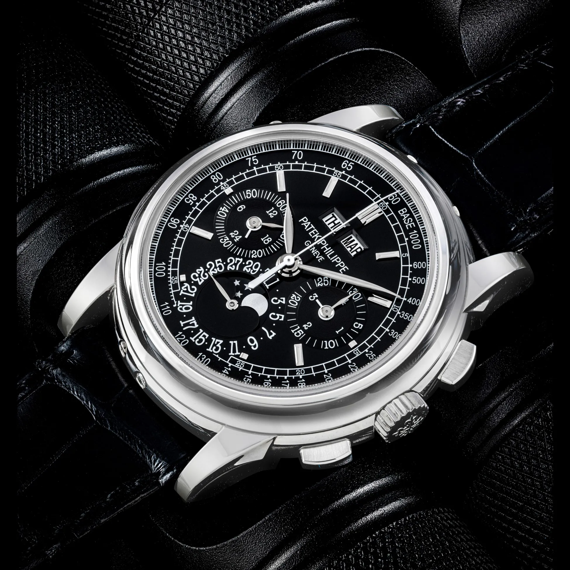 Patek Philippe Perpetual Calendar Chronograph 5970 40mm Platinum Black