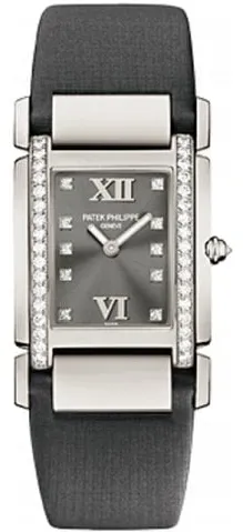 Patek Philippe Twenty~4 4920G-001 25mm White gold Gray