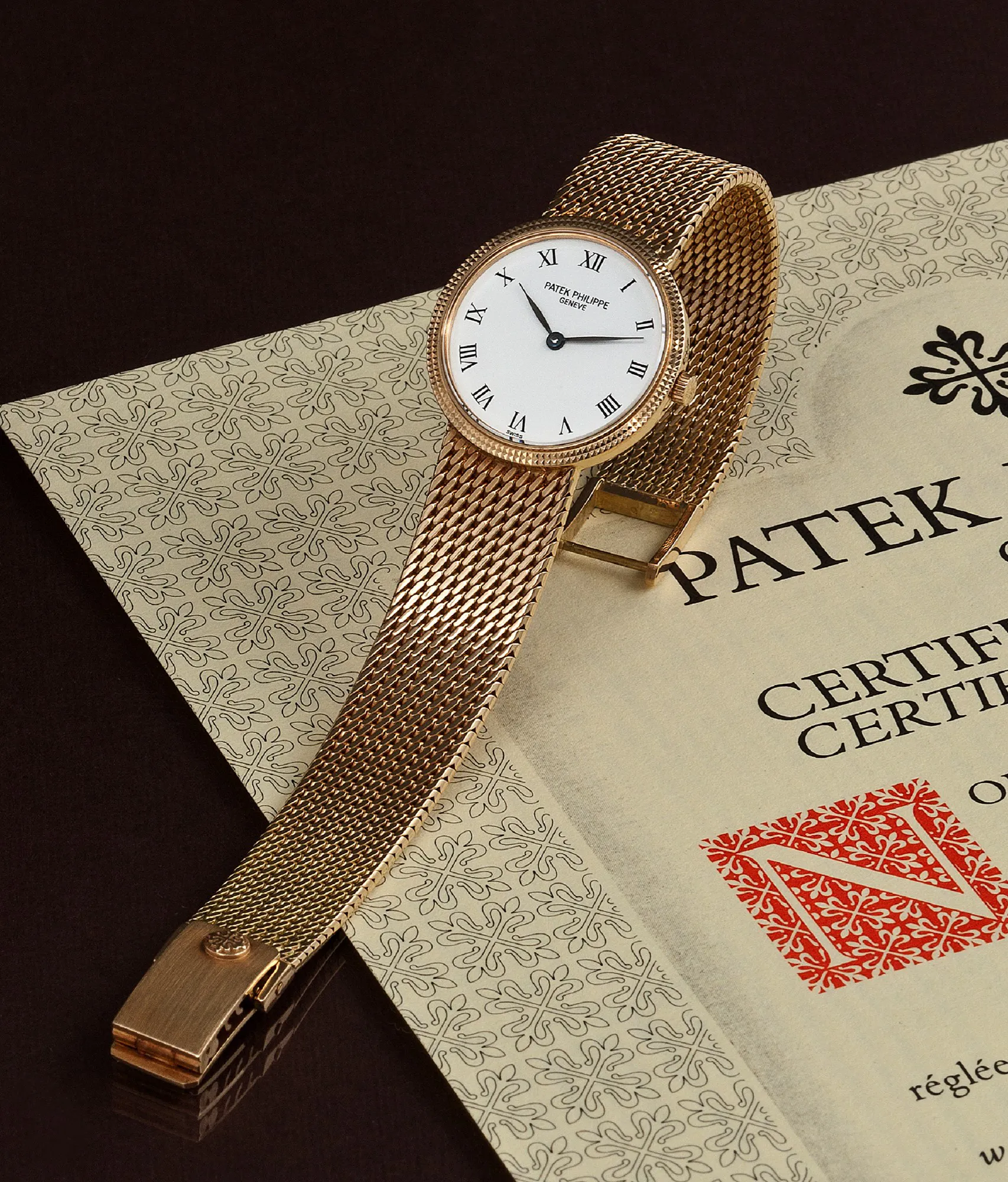 Patek Philippe 4819/5 25mm Yellow gold White