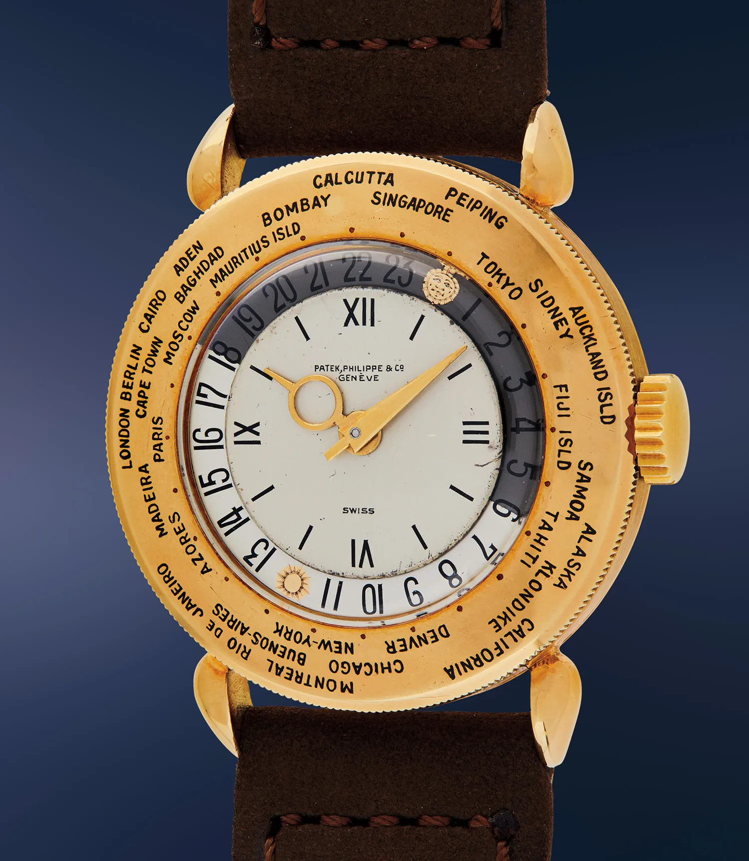 Patek Philippe World Time 1415 31mm Yellow gold Silver