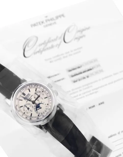 Patek Philippe 5970G 40mm White gold Silver