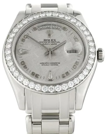 Rolex Day-Date 18946 39mm Platinum Diamond