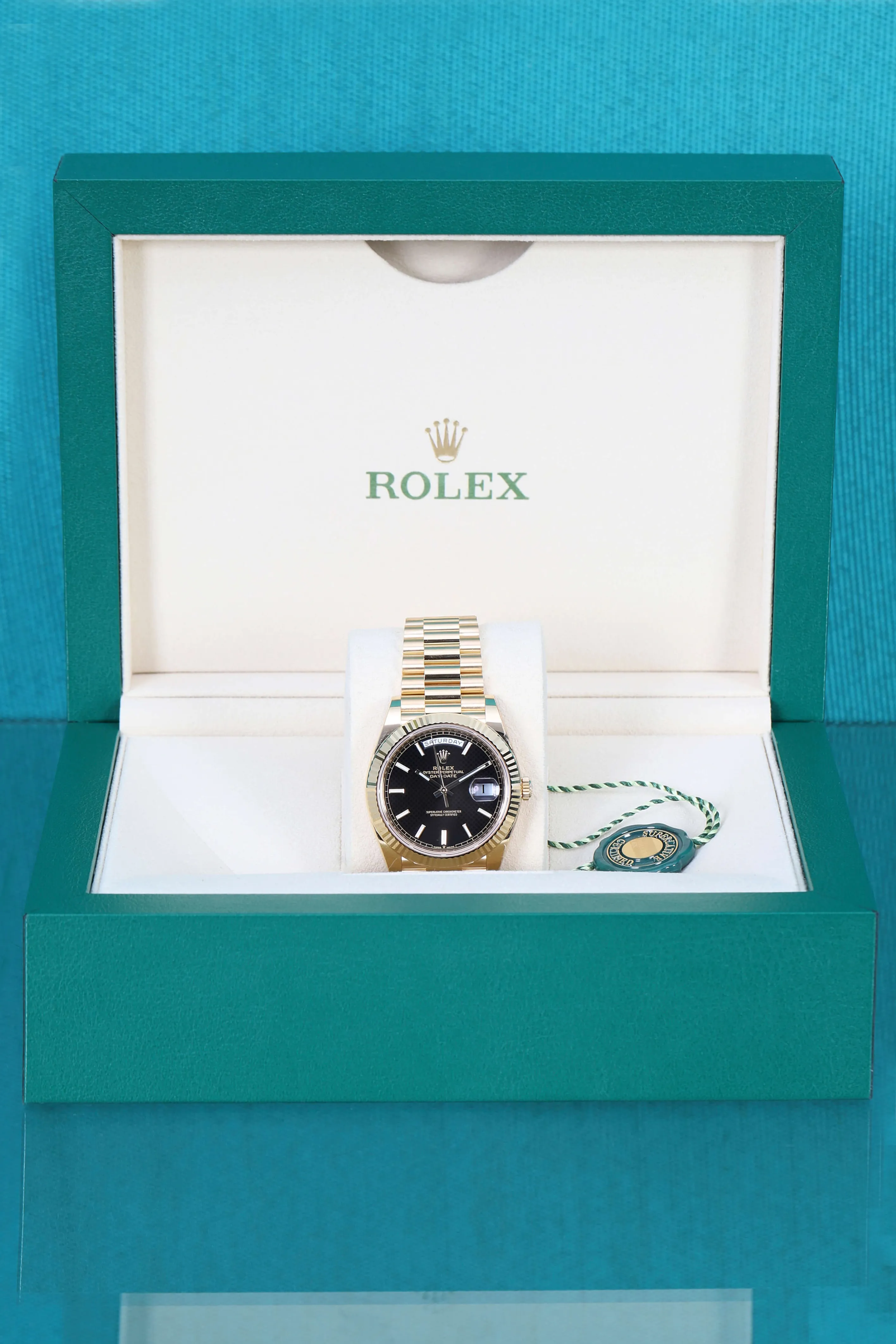 Rolex Day-Date 40 228238 40mm Yellow gold Black