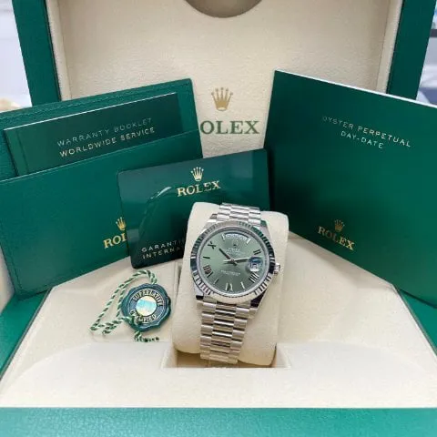 Rolex Day-Date 40 228239 40mm White gold Green