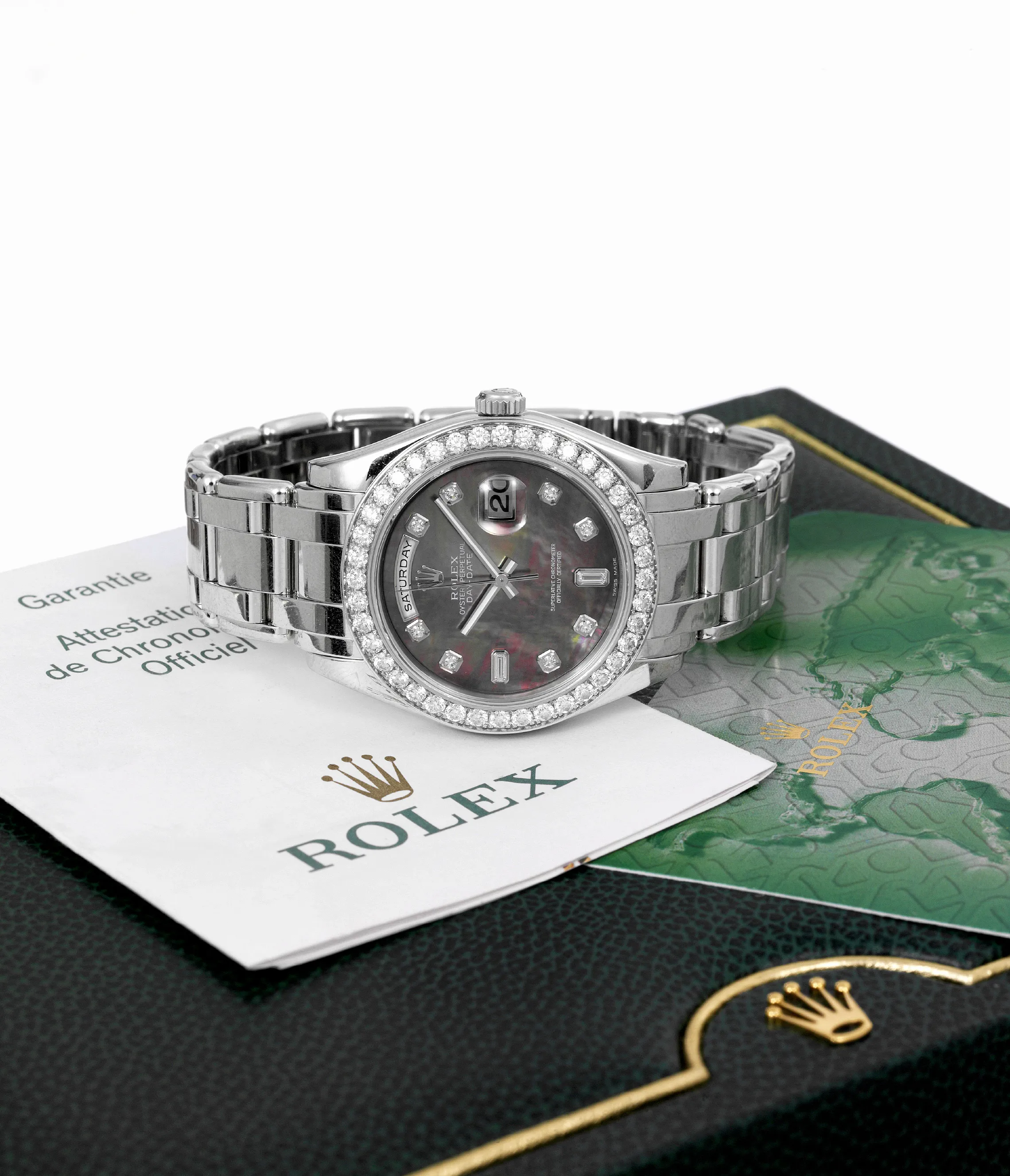 Rolex Day-Date 18946 39mm Platinum Mother-of-pearl