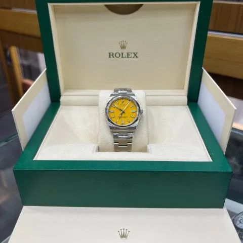 Rolex Oyster Perpetual 36 126000 36mm Steel Yellow