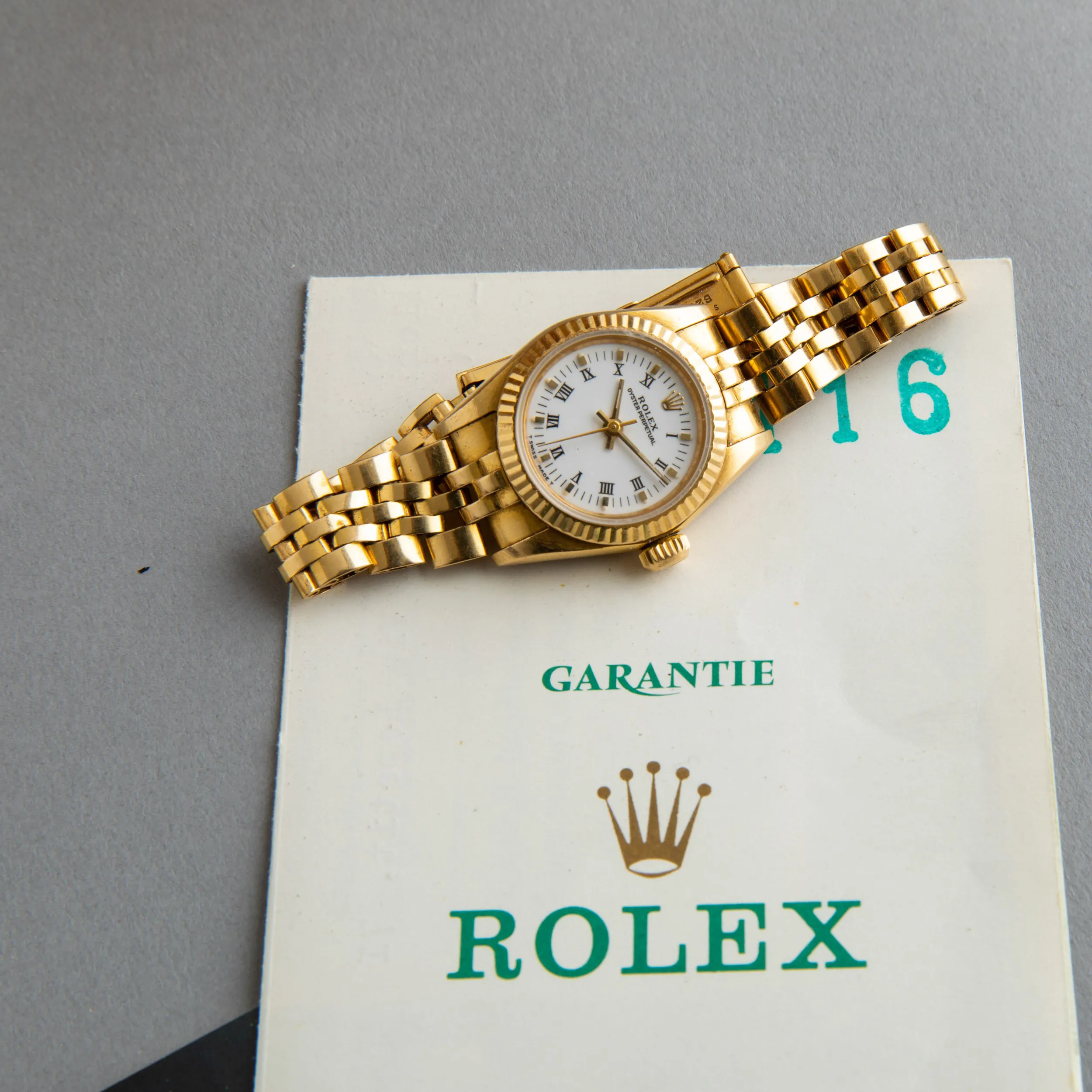 Rolex Oyster Perpetual 26 67198 24mm Yellow gold White 5