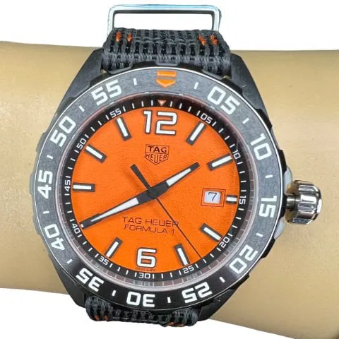 TAG Heuer Formula 1 Quartz WAZ101A.FC8305 43mm Stainless steel Orange