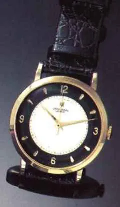 Universal Genève 35mm Yellow gold bi-color black and silver