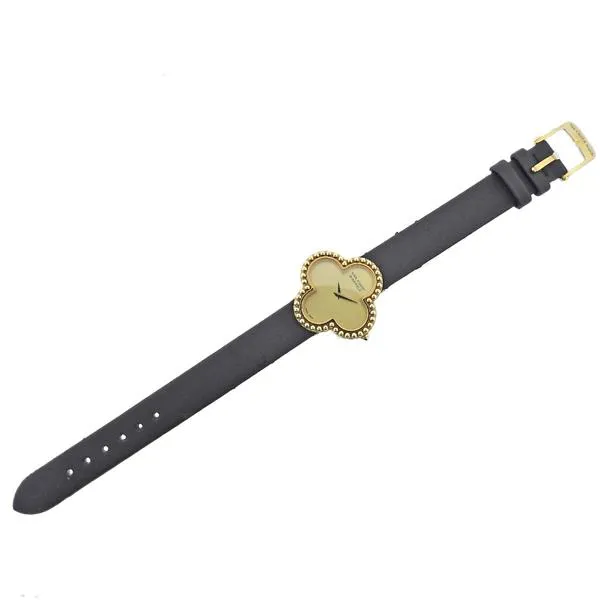 Van Cleef & Arpels Alhambra 136374 30mm Yellow gold Gold