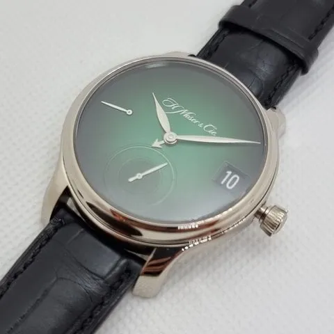 H. Moser & Cie. Endeavour H White gold Green