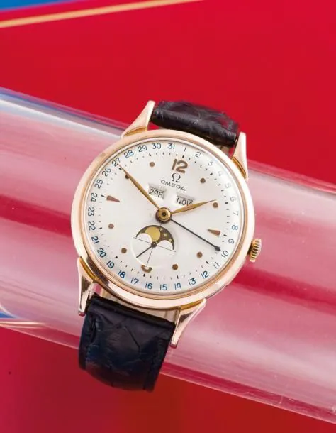Omega Speedmaster Moon watch 2486-2 37.5mm Rose gold Silver