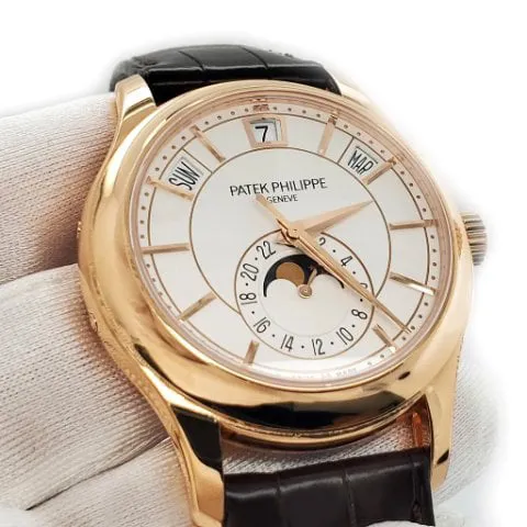 Patek Philippe Annual Calendar 5205R-001 40mm Rose gold White