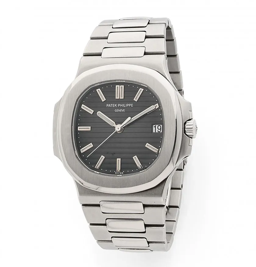 Patek Philippe Nautilus 5711/1A-010 42mm Stainless steel Black