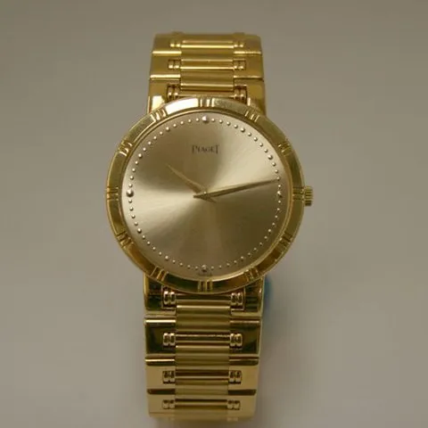 Piaget Dancer 84023 K81 32mm Yellow gold Gold