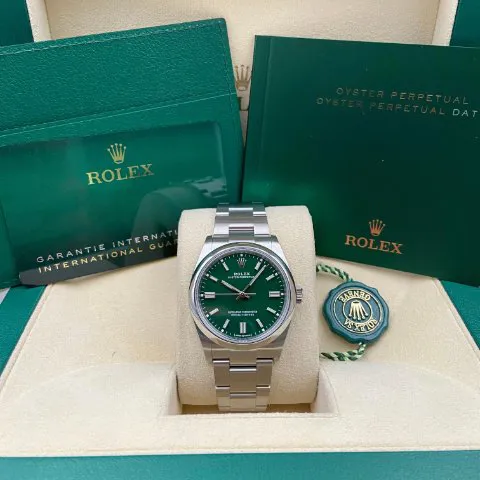 Rolex Oyster Perpetual 36 126000 36mm Steel Green